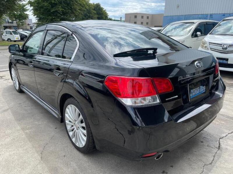 LEGACY B4
