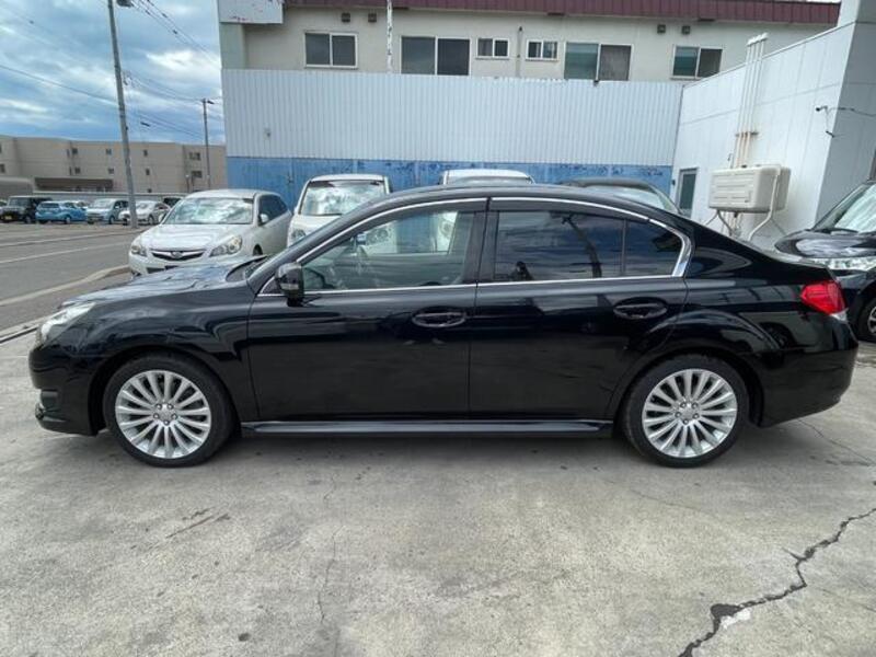 LEGACY B4