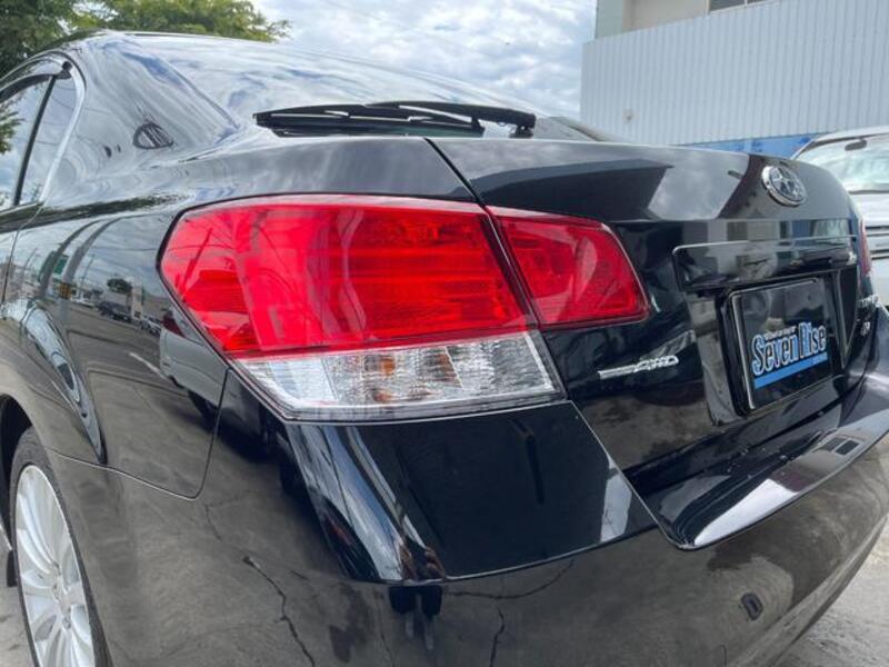 LEGACY B4