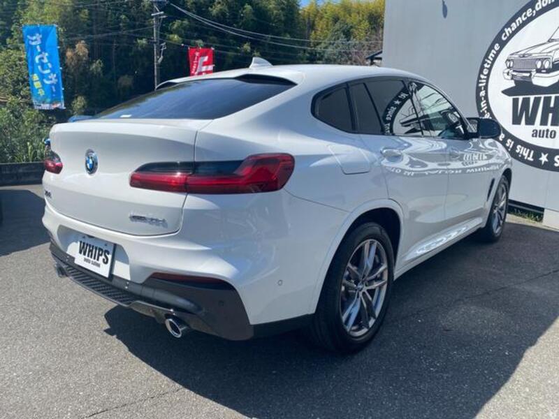 X4