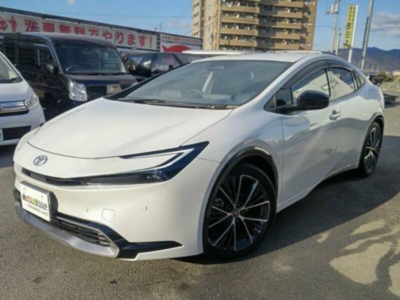 TOYOTA PRIUS