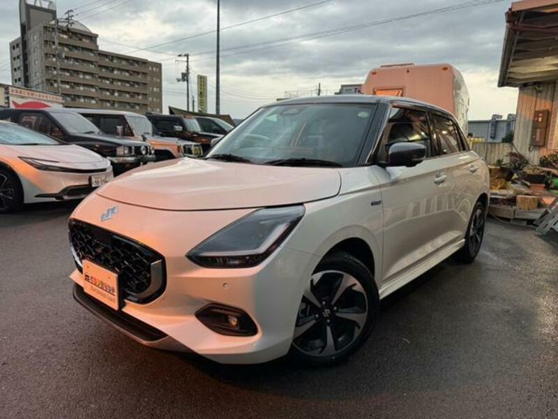 SUZUKI SWIFT