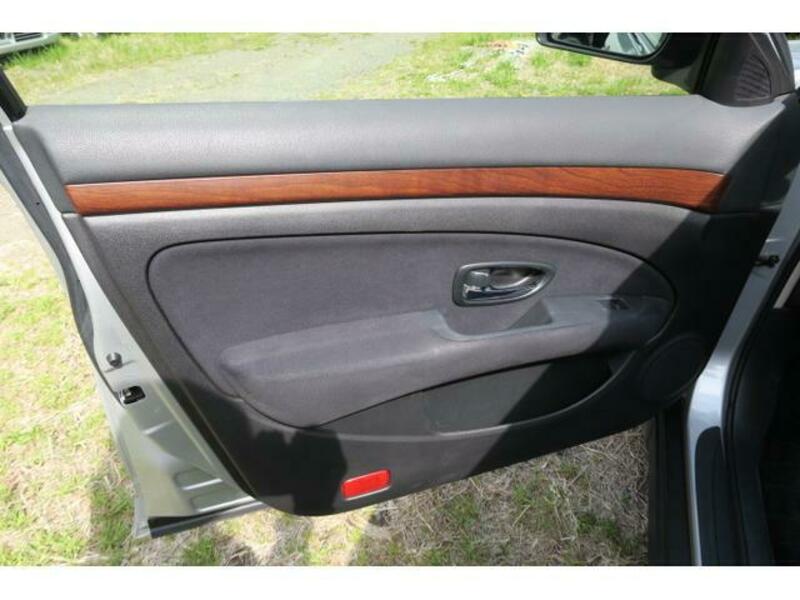 BLUEBIRD SYLPHY