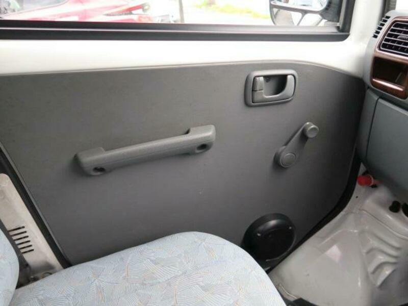 MINICAB TRUCK