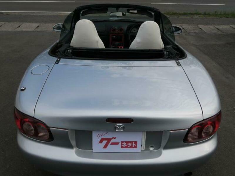 ROADSTER