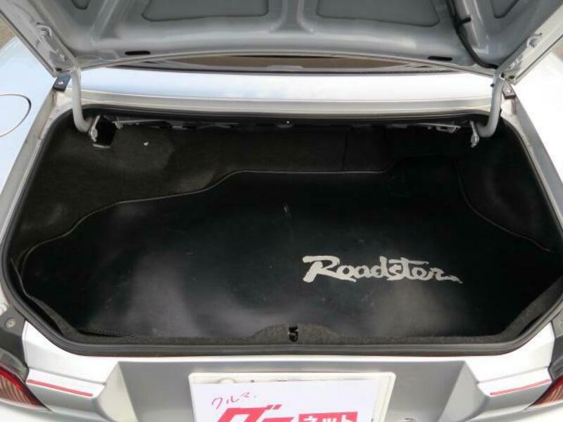ROADSTER