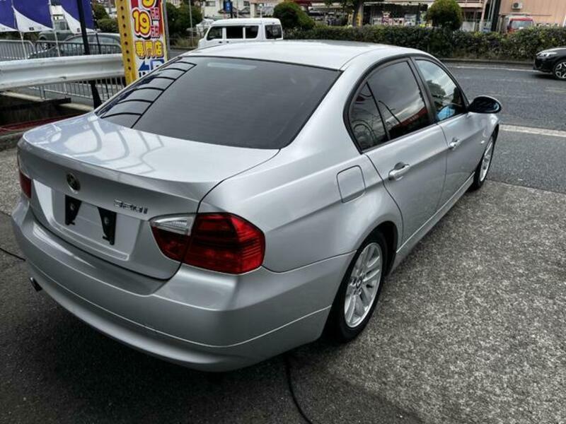 3 SERIES