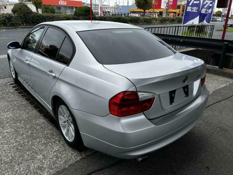 3 SERIES
