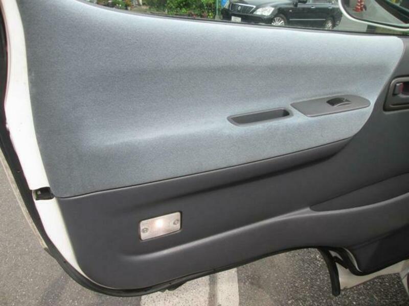 HIACE WAGON