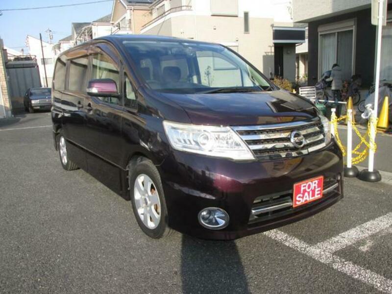NISSAN SERENA