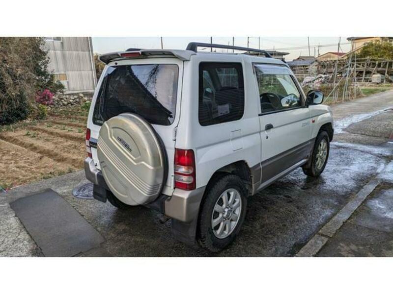 PAJERO MINI
