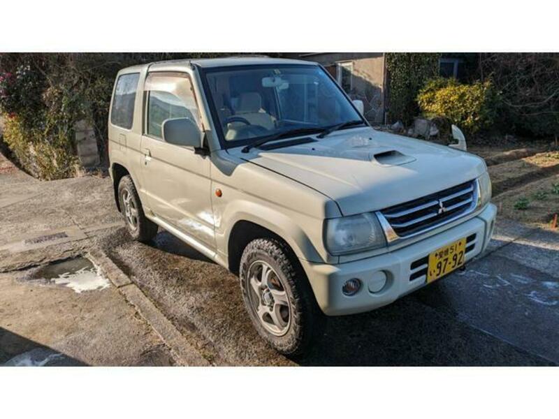 PAJERO MINI