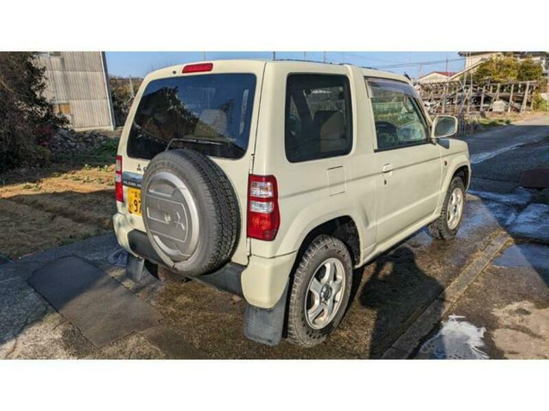 PAJERO MINI