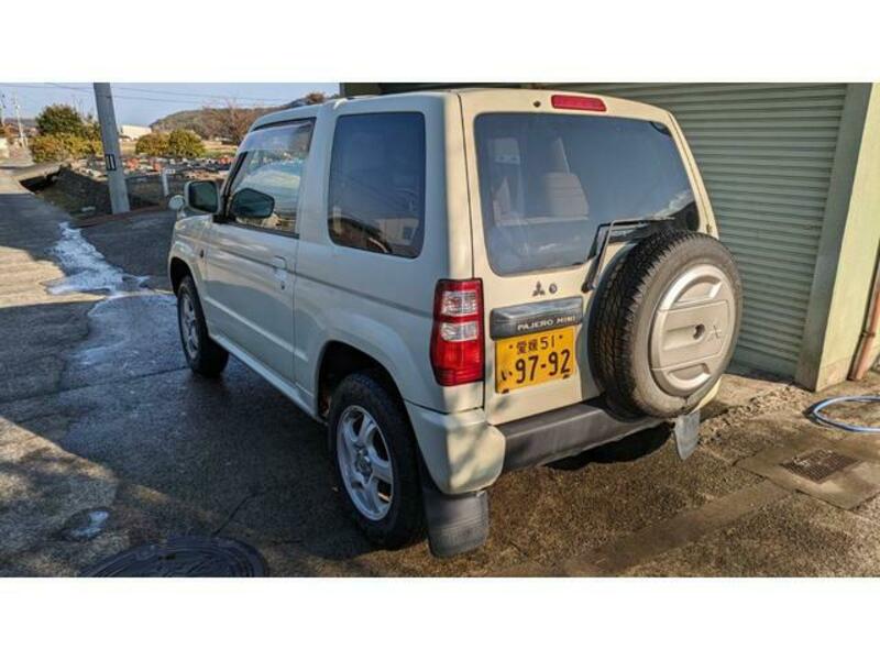 PAJERO MINI