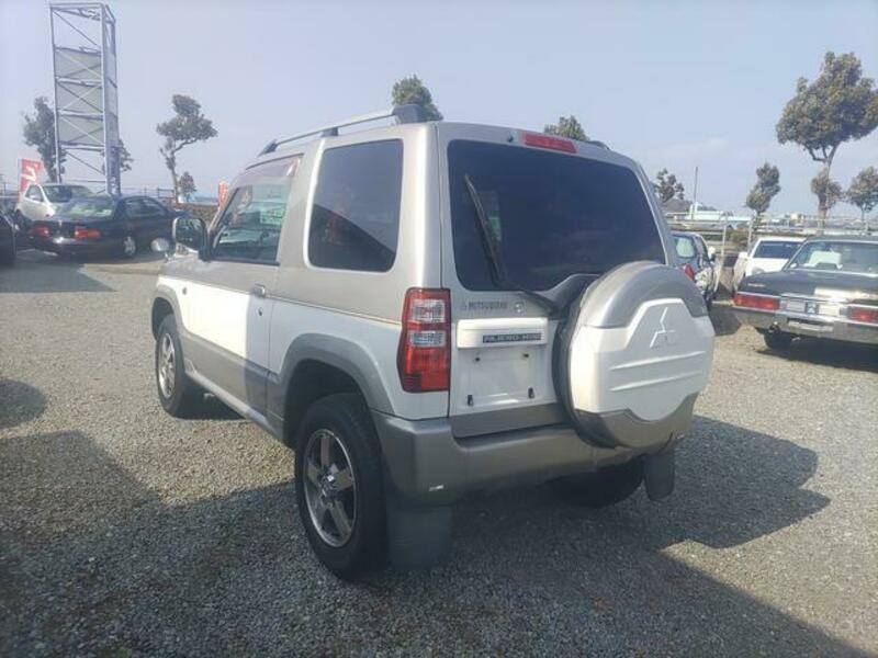 PAJERO MINI