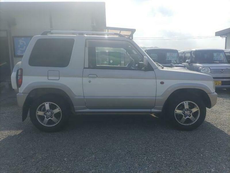 PAJERO MINI