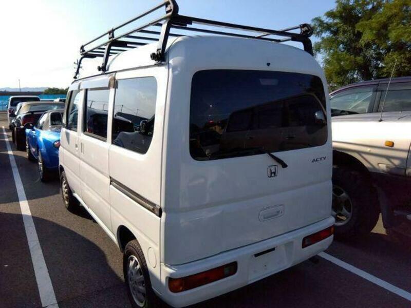 ACTY VAN