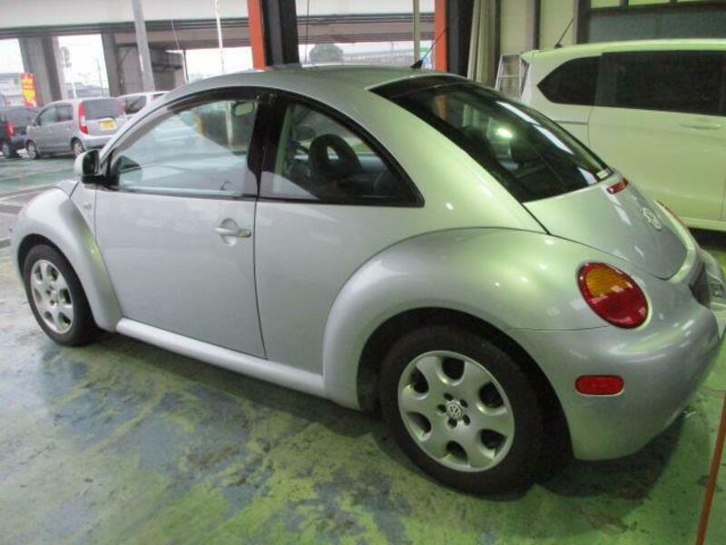 NEW BEETLE