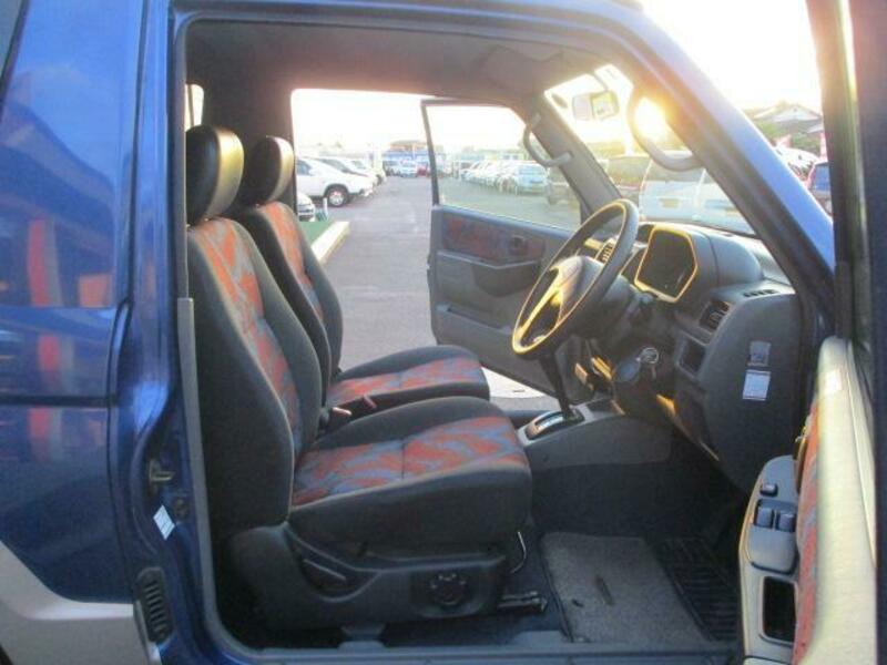 PAJERO MINI