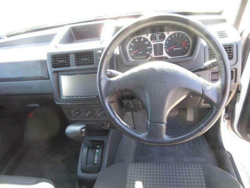 PAJERO MINI