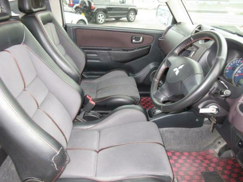 PAJERO MINI