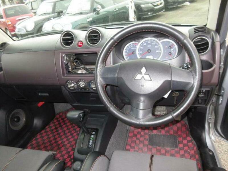 PAJERO MINI