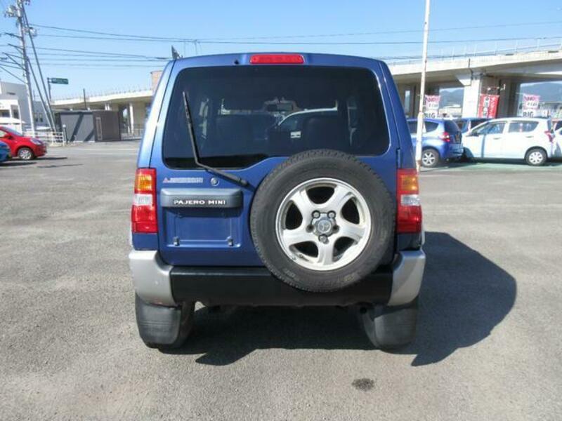 PAJERO MINI