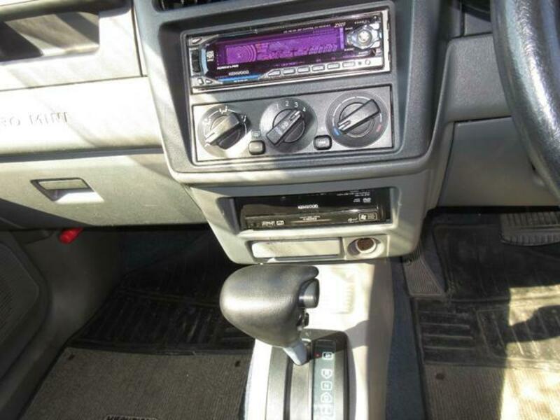 PAJERO MINI