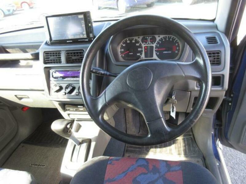 PAJERO MINI