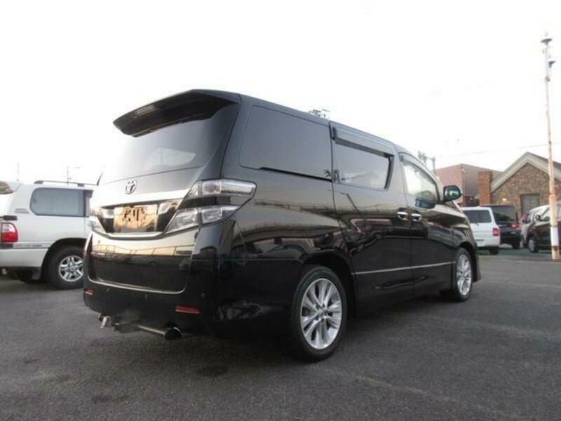 VELLFIRE