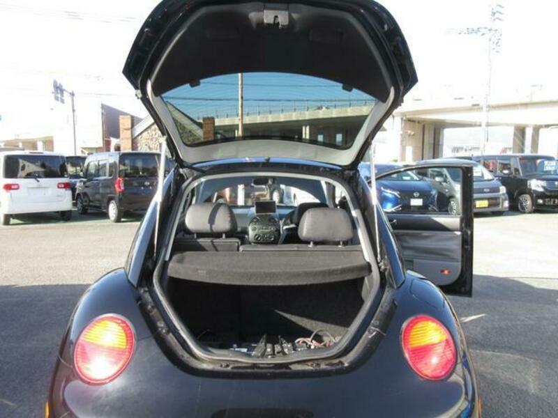 NEW BEETLE