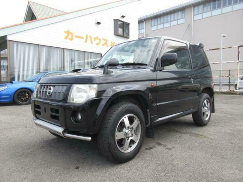 NISSAN KIX