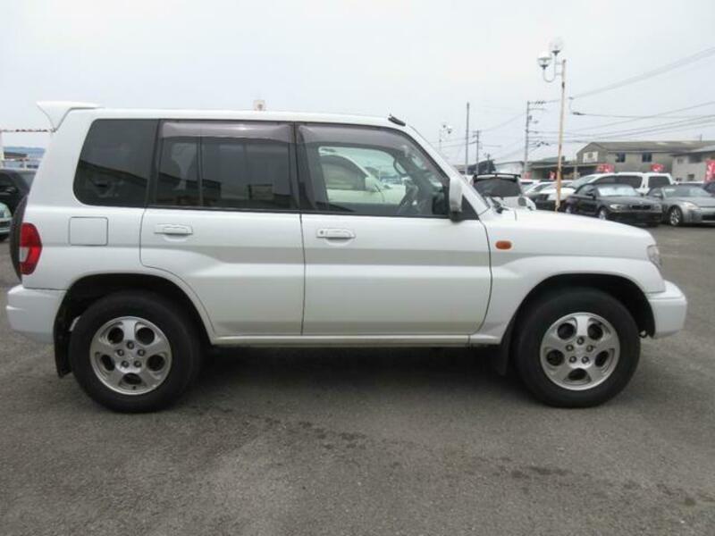 PAJERO IO
