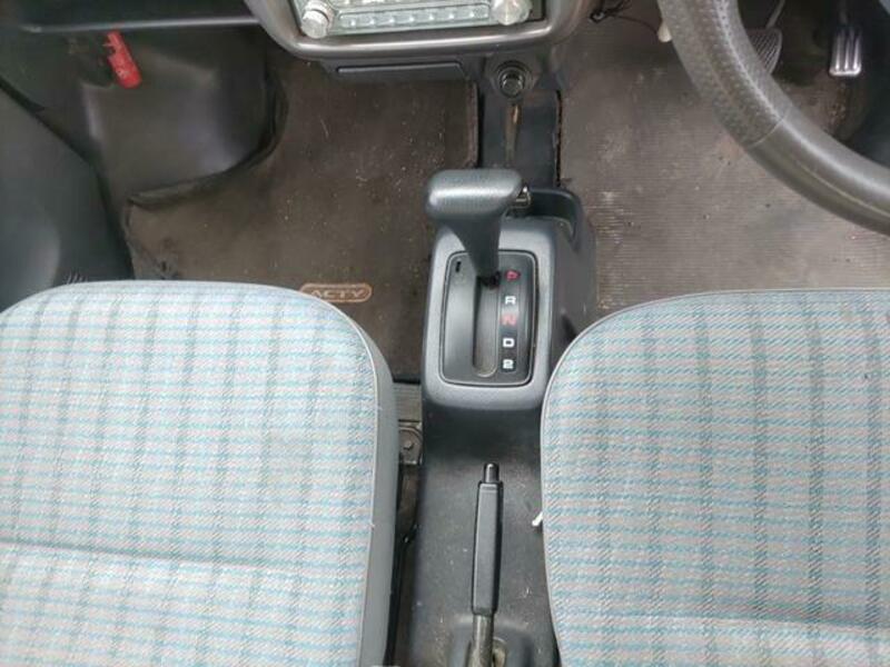 ACTY VAN