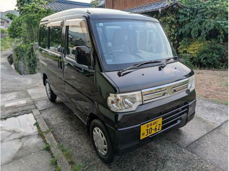 MINICAB VAN