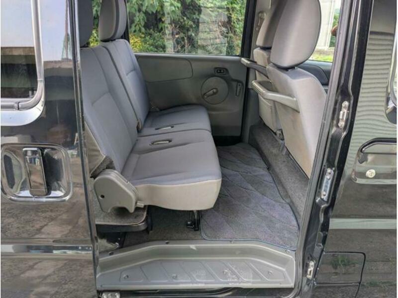 MINICAB VAN