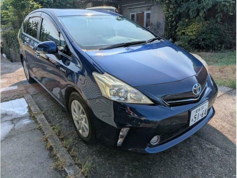 PRIUS ALPHA