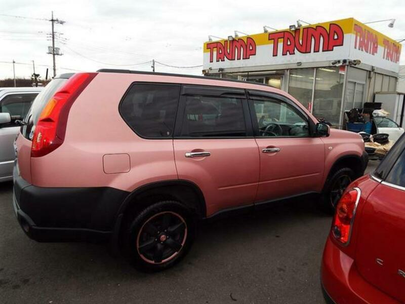 X-TRAIL