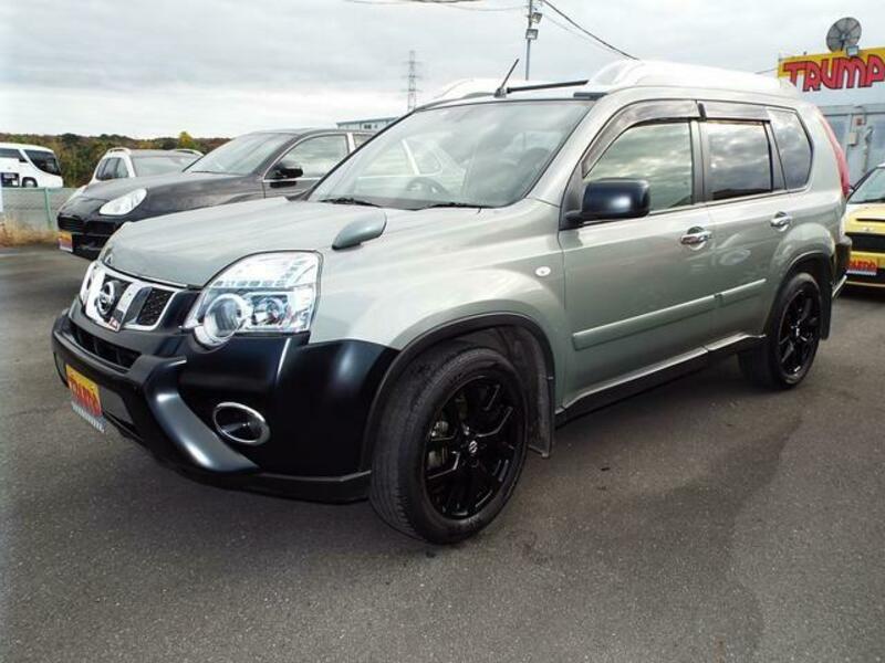 X-TRAIL
