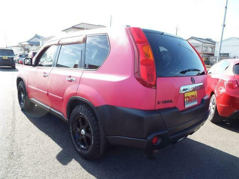 X-TRAIL