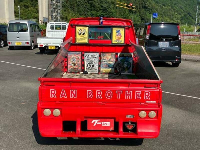 CARRY TRUCK