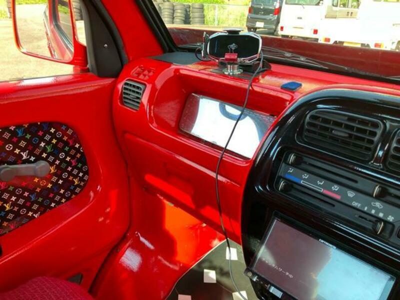 CARRY TRUCK