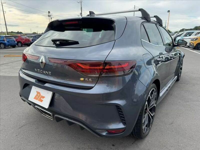 MEGANE