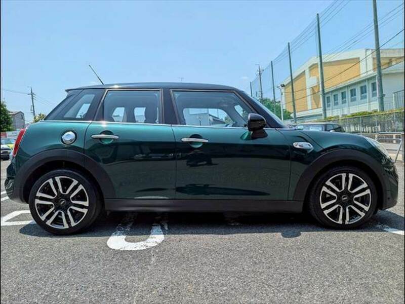 MINI