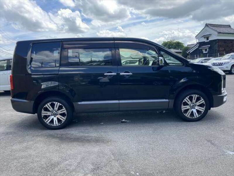 DELICA