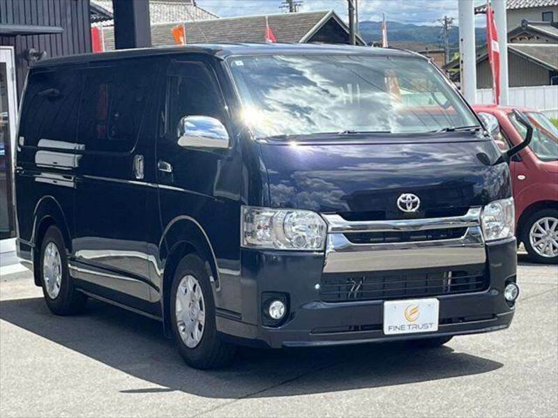HIACE VAN