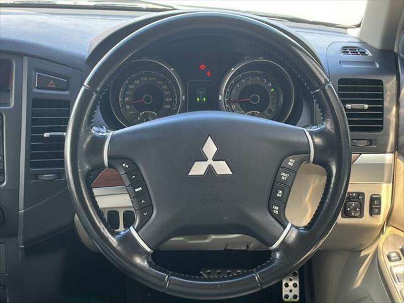 PAJERO