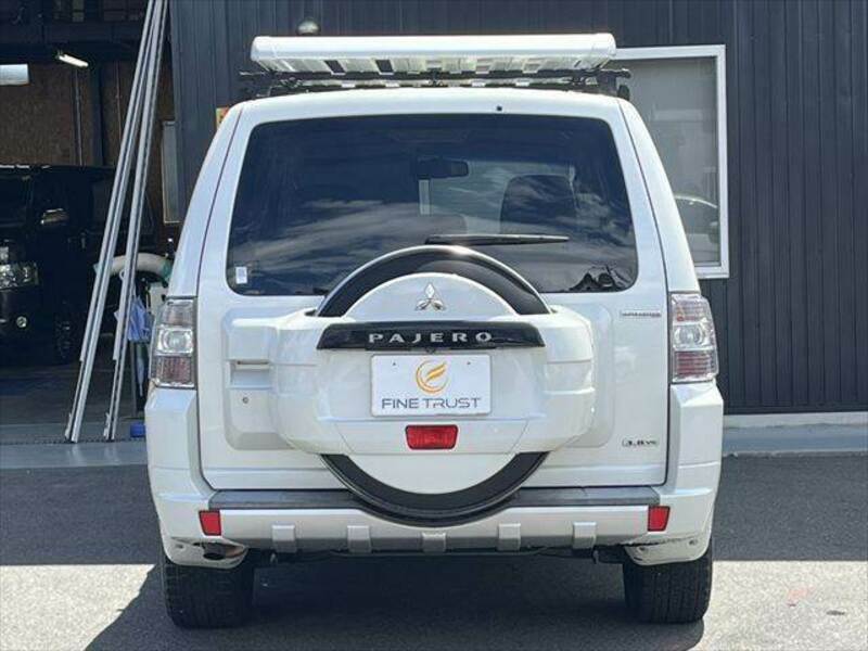 PAJERO