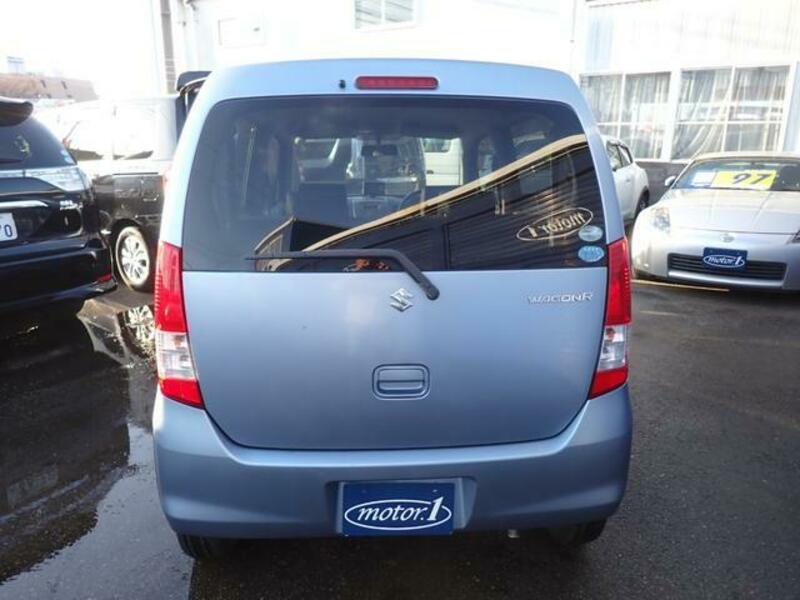 WAGON R