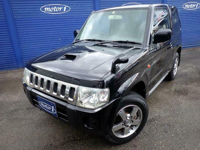 MITSUBISHI PAJERO MINI